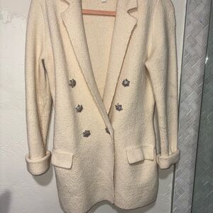 Express Cream Blazer with Notched Lapels and Oversized Fit